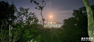我也拍了個(gè)16圓的月亮