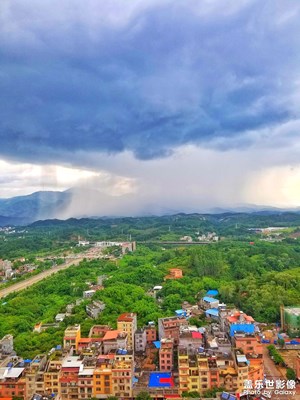 山雨欲來風滿樓