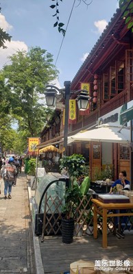 充滿生活氣息的老街