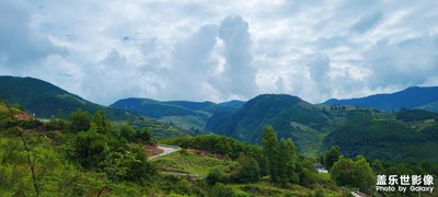 大美涼山州