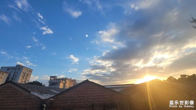 今天江邊的云?有點好看