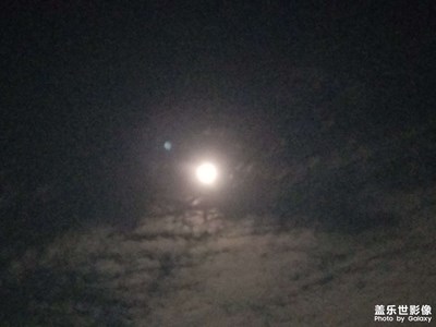 用拍照無敵的三星s8拍出最美的月亮??！