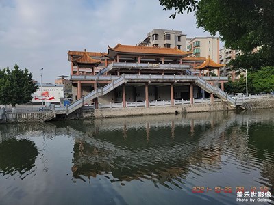 蟾龍樓，觀看龍舟比賽的地方