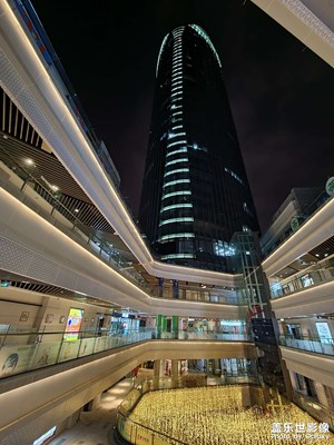 成都多弗國際中心。