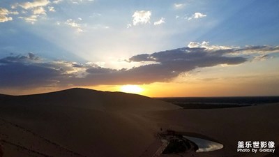 敦煌風(fēng)景  曾經(jīng)旅行的痕跡 慢慢發(fā)