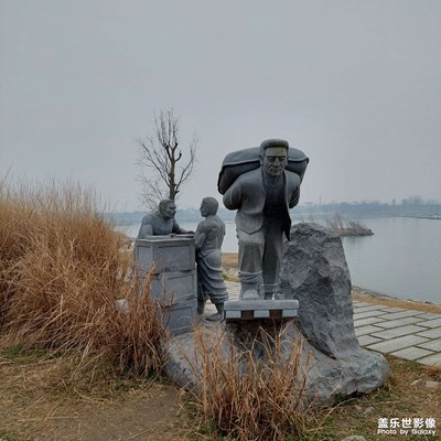 天漢文化廣場(chǎng)濕地公園