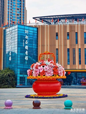 【新春色彩】+大紅燈籠鬧新年