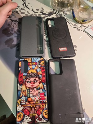 漫威正版殼vs官方殼
