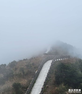 東莞銀屏山登頂
