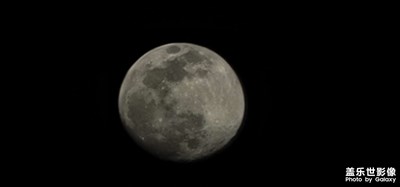 月亮代表誰的心？