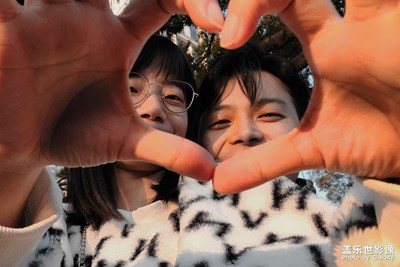 【街頭】春天的第一場日光浴