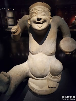 李白說(shuō) 九天開(kāi)出一成都