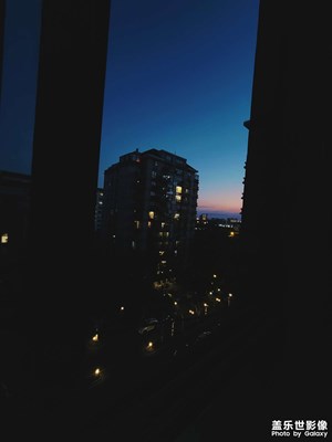 2022年4月3日的晚霞.