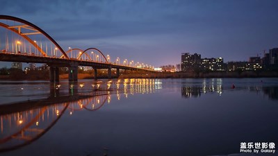 試試用S22U拍傍晚的橋