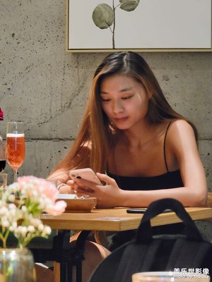 10倍光學(xué)變焦還是很不錯(cuò)的