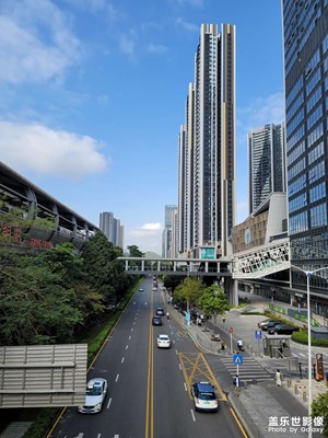 繼續(xù)找錢，繁忙的一天開始