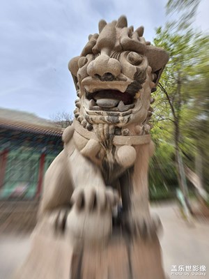 可以更換背景挺好的