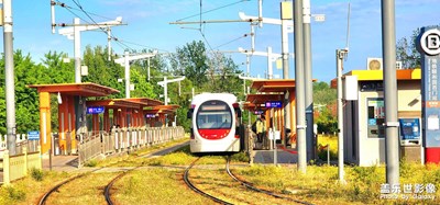 Galaxy S22 UItra 走進(jìn)宮崎駿日系風(fēng)車站