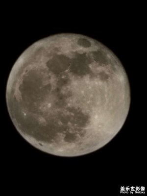 5月16日21時30分月亮