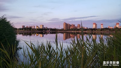 【不匆忙時(shí)刻】+邊走邊拍