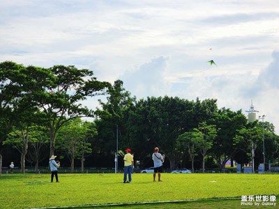 【我的夏天】放飛風(fēng)箏的美好時(shí)光