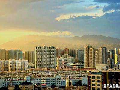 【半夏時(shí)光】+黃昏與城市