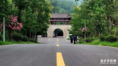 【山水神靈寨】