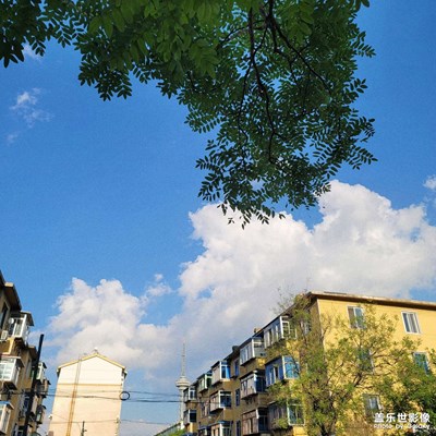 藍(lán)藍(lán)的天空