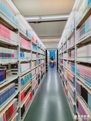 廣州圖書(shū)館一角