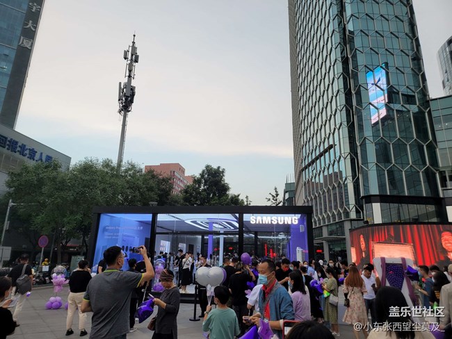 【秋高氣爽】三星快閃體驗(yàn) 北京三里屯店初探