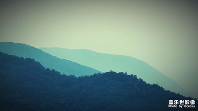 【場景小拍】霧里嵩山