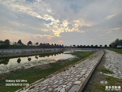 【我的小長假】+小河堤隨拍