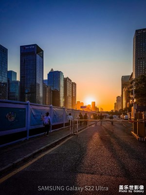 季節(jié)不定的深圳