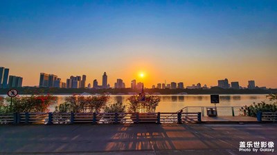 【深秋印象】江邊晨景