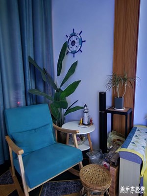 借著你的光，我看見了我從未見過(guò)的世界