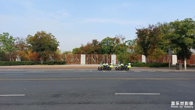 文明創(chuàng)建中的大街小巷