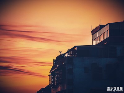 邂逅一場(chǎng)黃昏