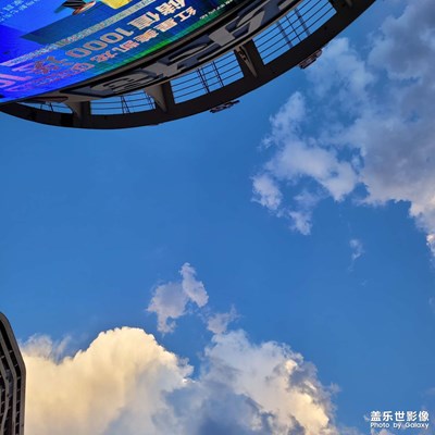 《雨前的云》