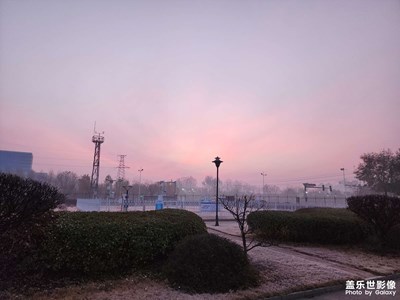 【初冬的景象】+?初冬的早晨