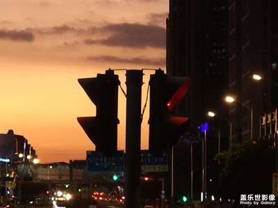 專(zhuān)業(yè)模式真的太好了，沒(méi)有優(yōu)化同Al，所見(jiàn)即所得