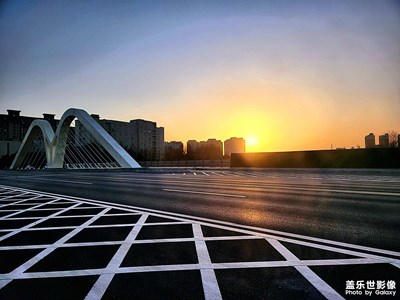 該吃吃，該喝喝！