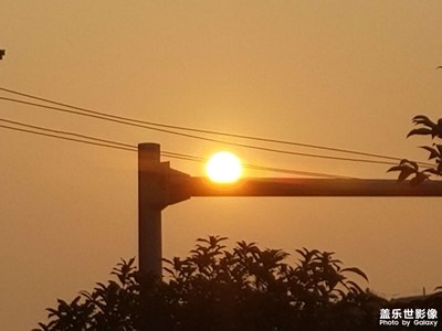 【回家路上】路邊夕陽(yáng)