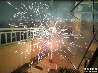 【新年快樂】+小煙花