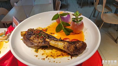 【新年快樂】+公司食堂放假前的美食節(jié)