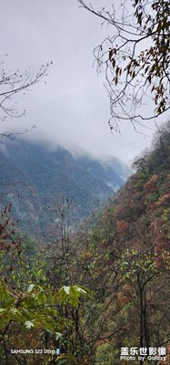 登高梵凈山