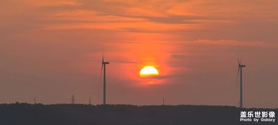 日常隨拍之(峽谷之巔看夕陽無限好)