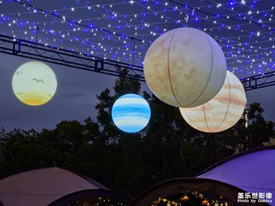 夜景對(duì)比，expectraw拍照更勝一籌