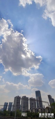 丁達(dá)爾效應(yīng) 耶穌光 隨拍 晚霞 隨拍