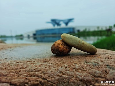 三星 Galaxy S23 Ultra拍攝「雨后首拍」