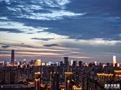 【視覺盛夏】+向云端